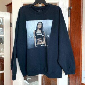 Aaliyah Sweatshirt size XL